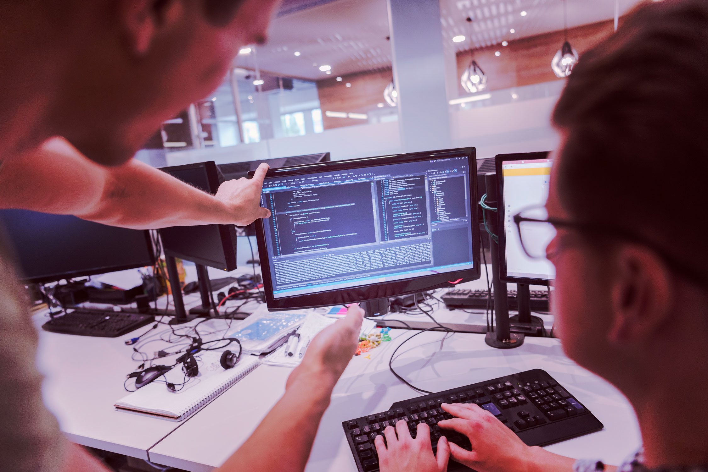 攝圖網_300109293_創業企業的人成隊,尋找問題的解決方案(企業商用).jpg 攝圖網_300109293_創業企業的人成隊,尋找問題的解決方案(企業商用).jpg